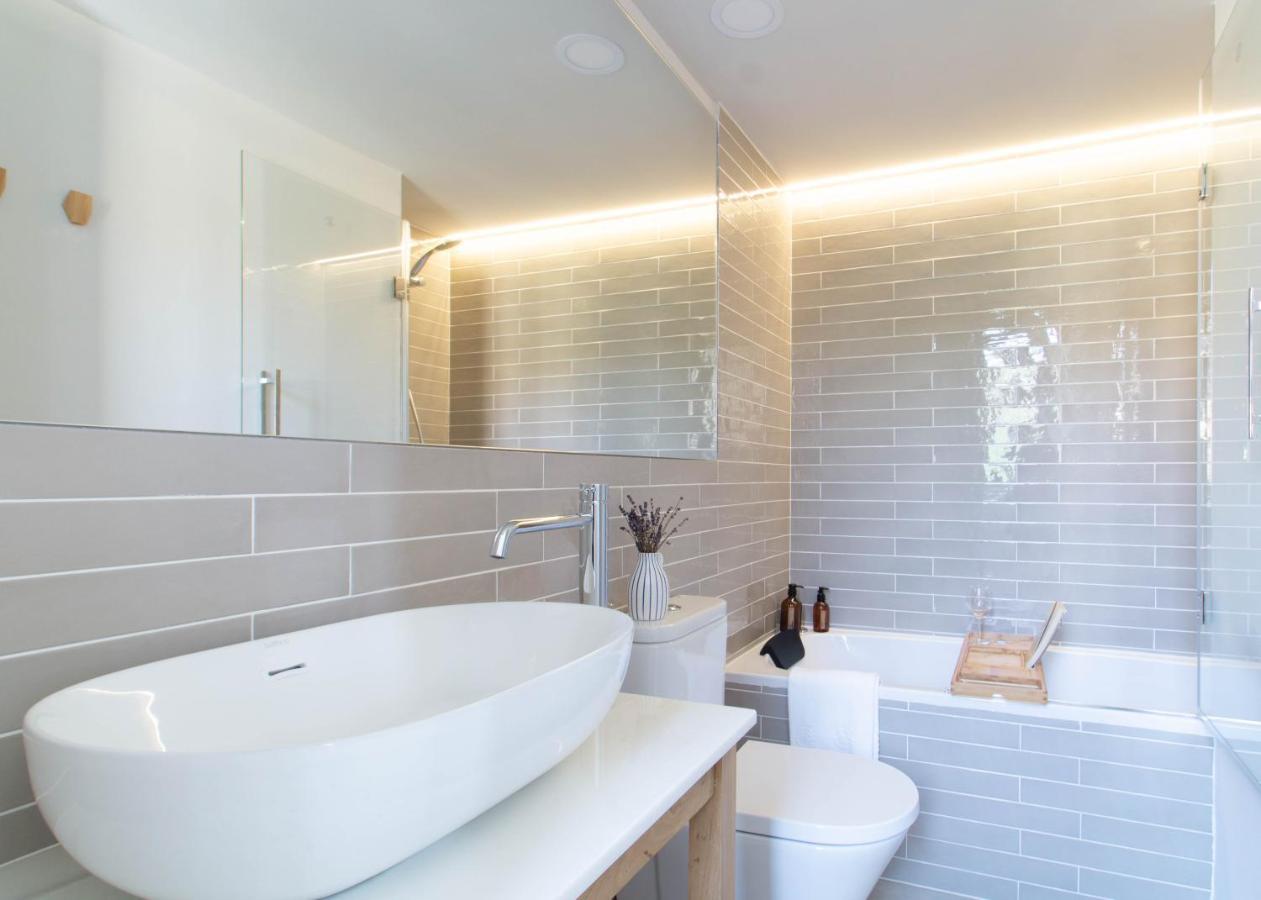 Domina Boutique Apartment Χιρόνα Εξωτερικό φωτογραφία