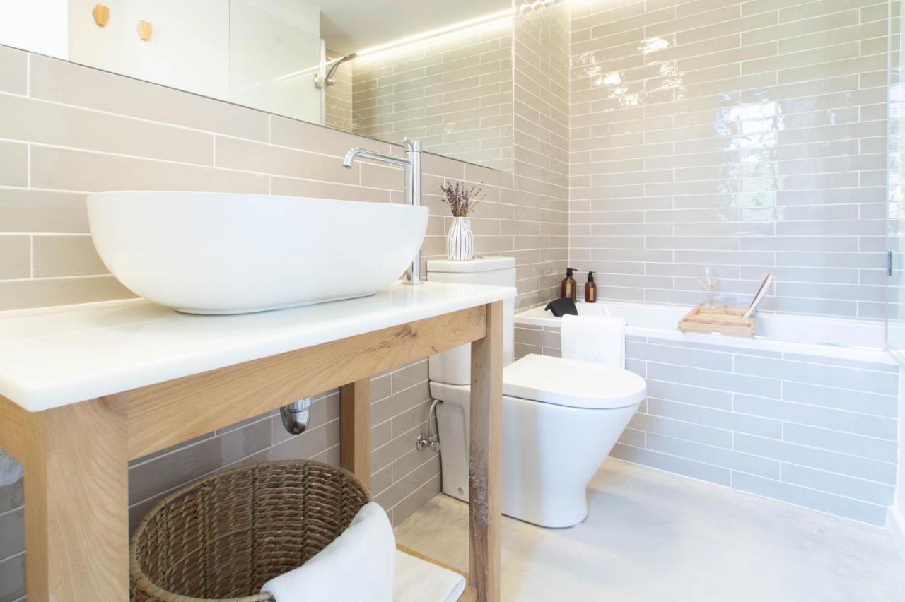 Domina Boutique Apartment Χιρόνα Εξωτερικό φωτογραφία